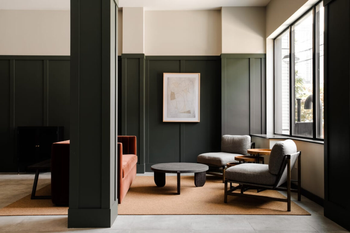 SynSisal® area rug in lobby